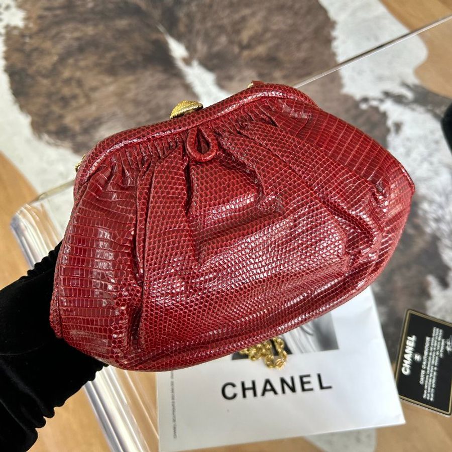 Chanel香奈兒紅金蜥蜴皮元寶鏈條包帶卡-1