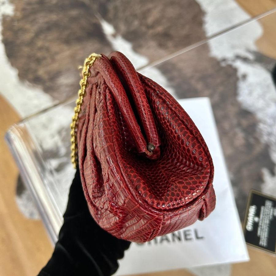 Chanel香奈兒紅金蜥蜴皮元寶鏈條包帶卡-3