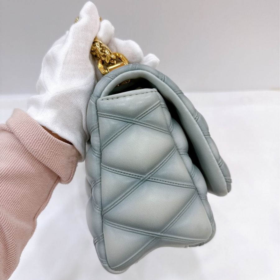 莉亞精品♡LV M24186 GO-14 旋轉磁吸口蓋包 九新-5