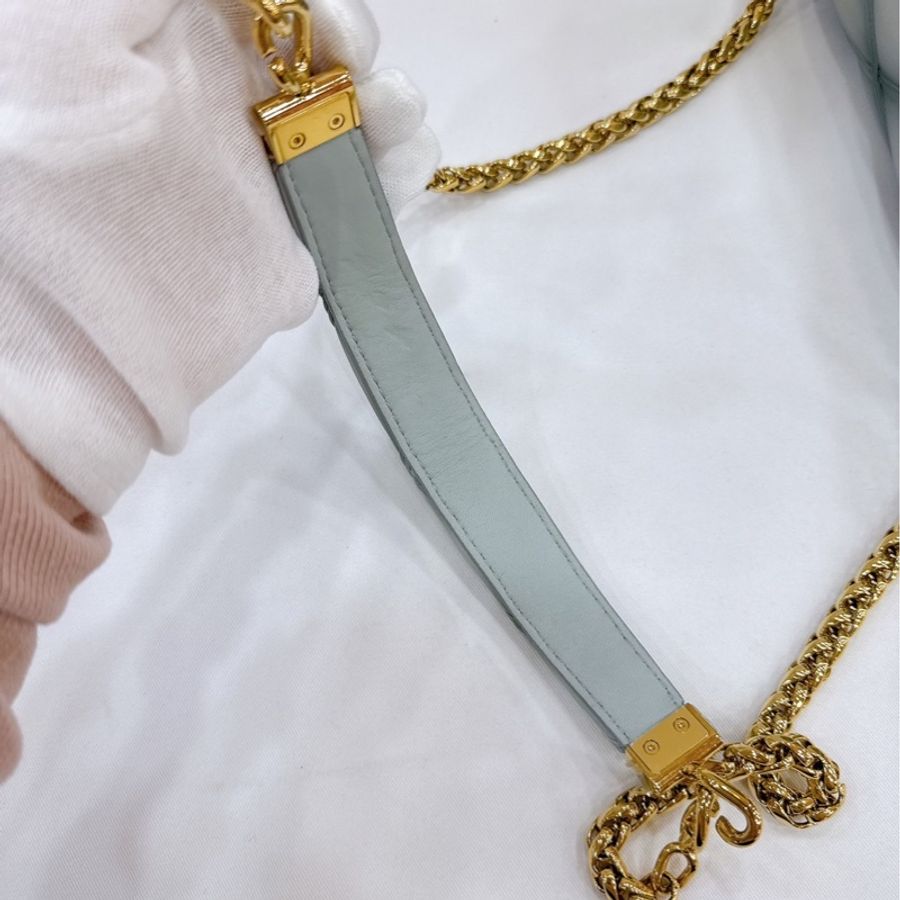莉亞精品♡LV M24186 GO-14 旋轉磁吸口蓋包 九新-15