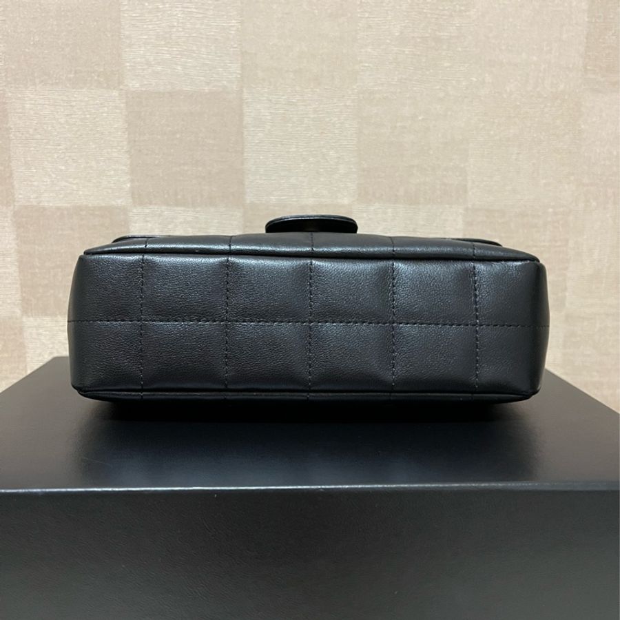 Chanel Vintage香奈兒山茶花冰格包-3