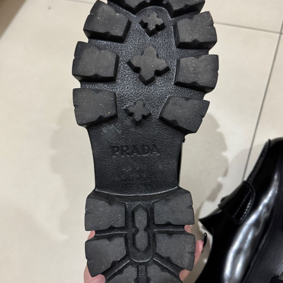 Monolith 漆皮皮革樂福鞋-3