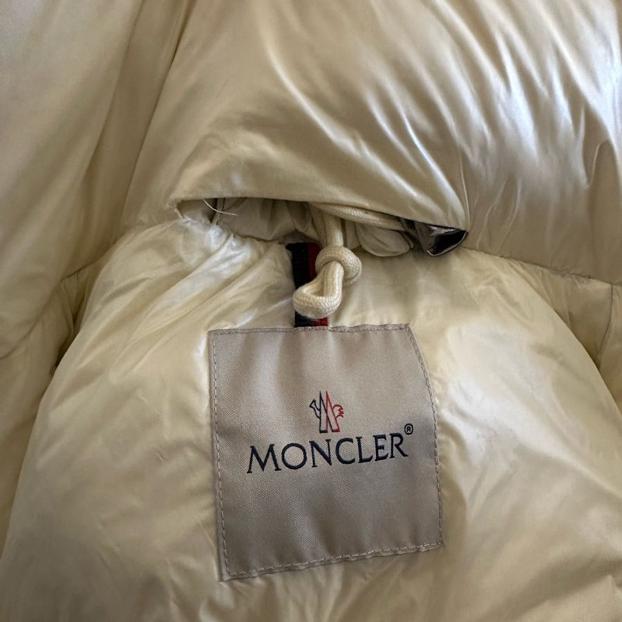 MONCLER COAT SILVER蒙可立銀色羽絨外套-13