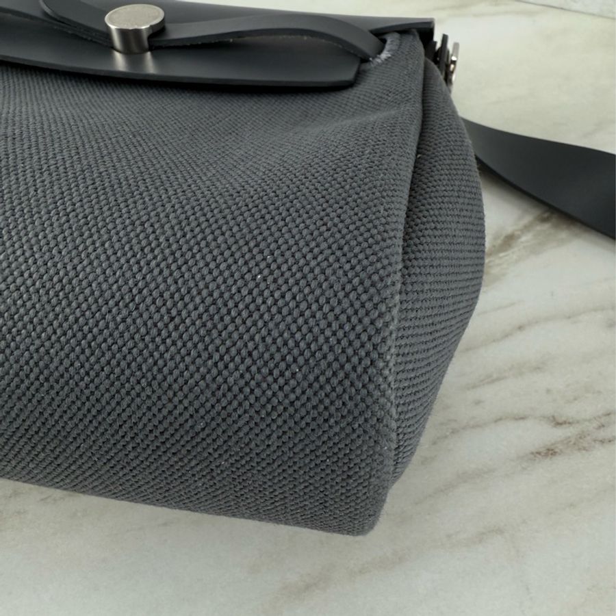 愛馬仕 Hermès Mini Herbag Zip 20 Ardoise 85 石板灰銀釦 肩背包/ 斜背包-10
