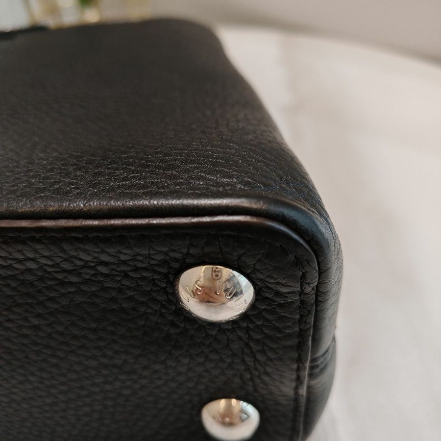 Louis Vuitton capuchins bb-9