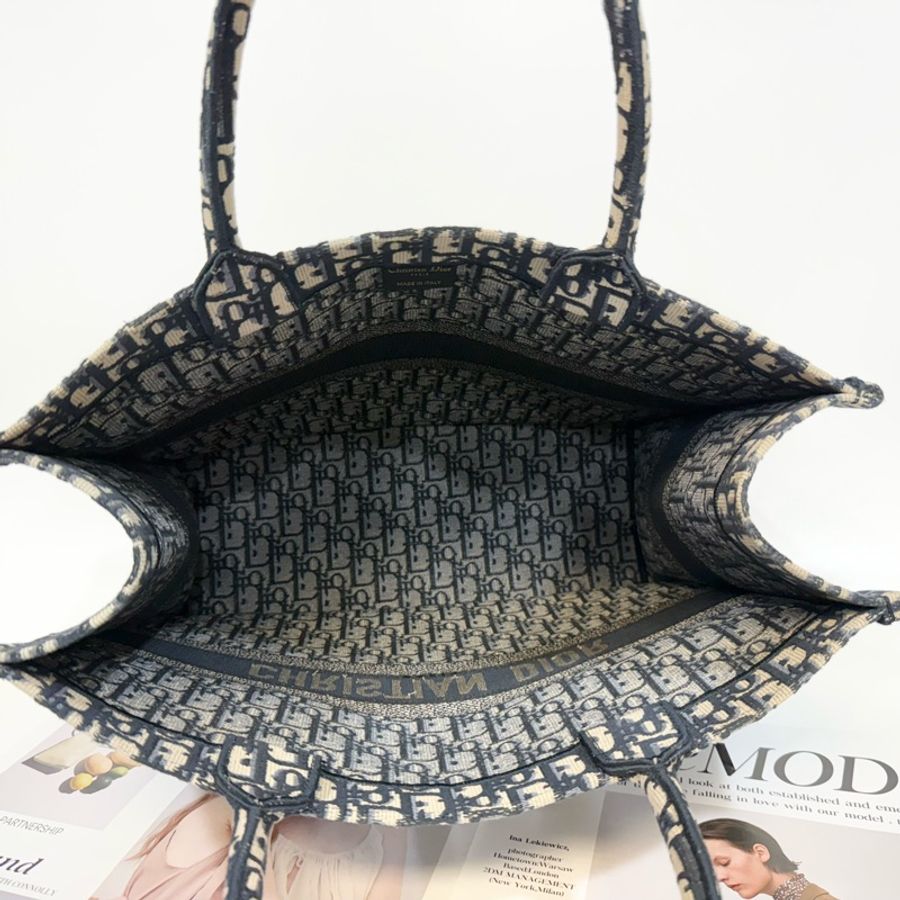 DIOR藍老花LOGO刺繡帆布大號Book Tote包-19