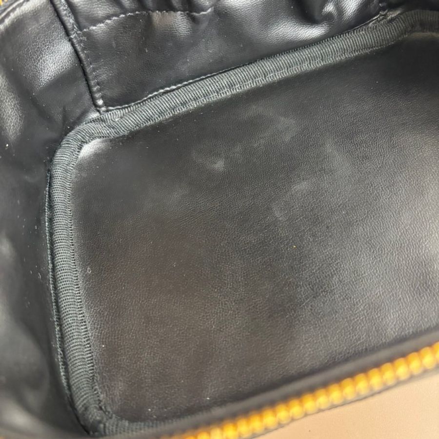 ::CHANEL:: Vintage Vanity Case 黑色皮革手提化妝箱包-19