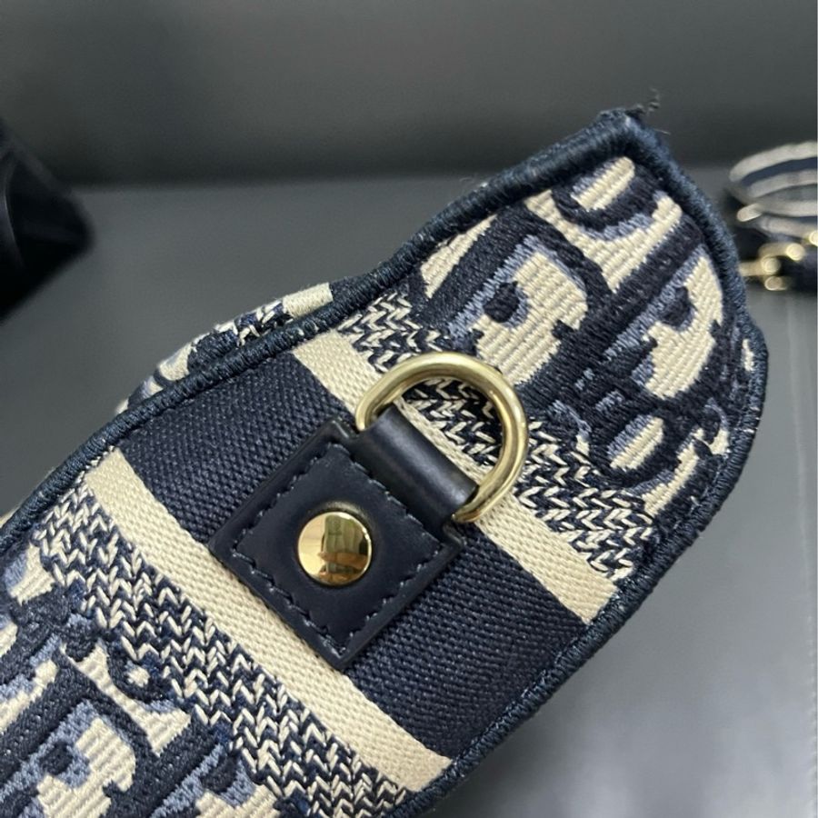 Dior camp 小號郵差包-10