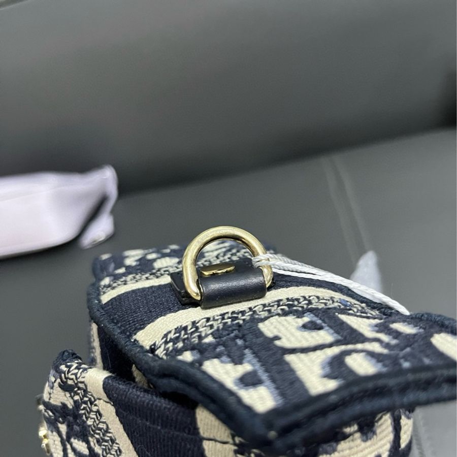 Dior camp 小號郵差包-23