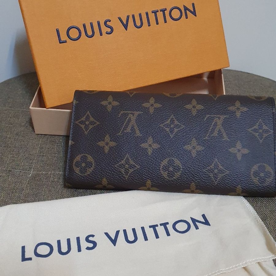 全新 LOUIS VUITTON Emille wallet M61289 紫紅豆豆 長夾-10