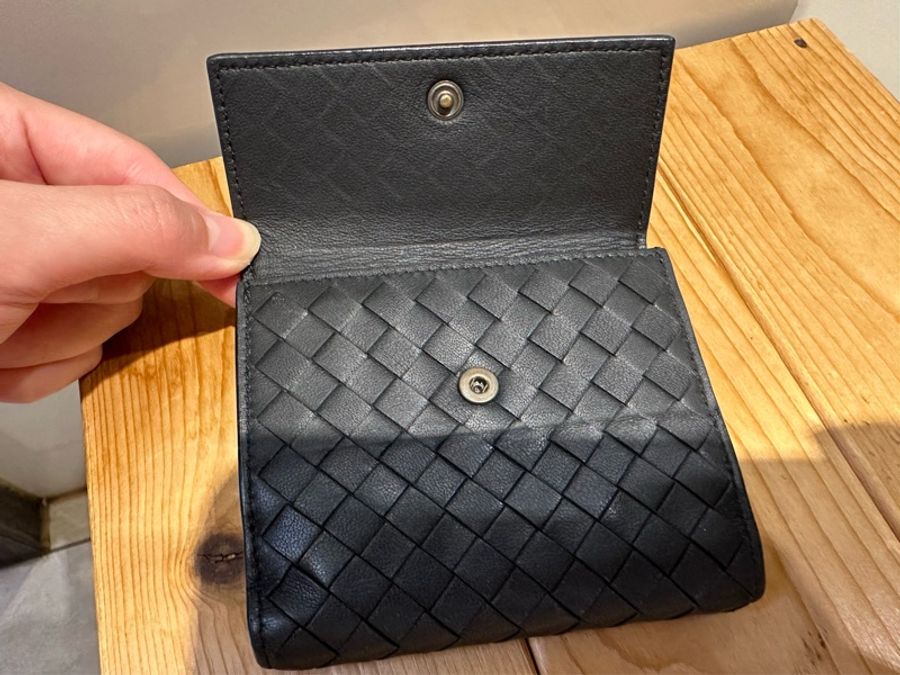 BOTTEGA VENETA黑色條紋中夾-22