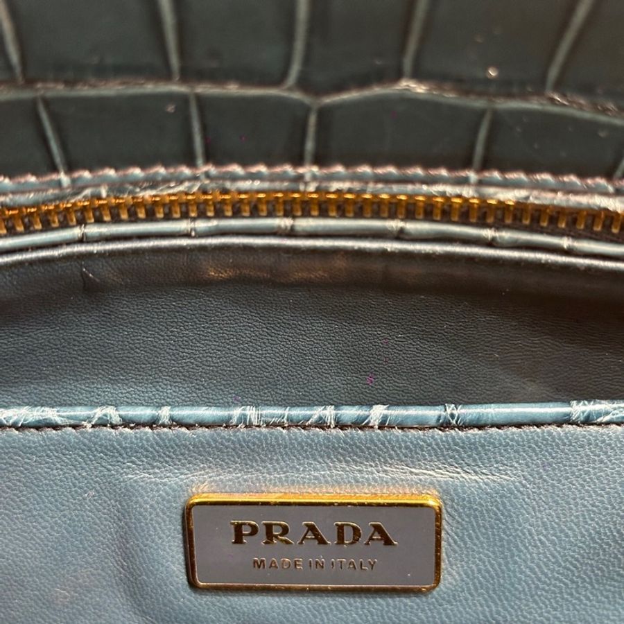 Prada-10
