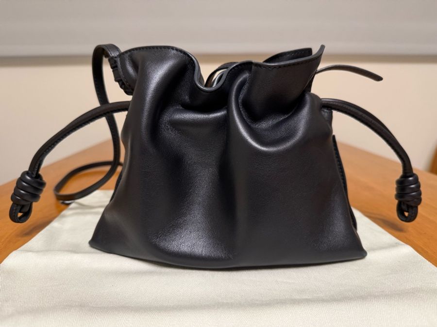 【LOEWE】納帕小牛皮迷你 Flamenco 包 黑色-7