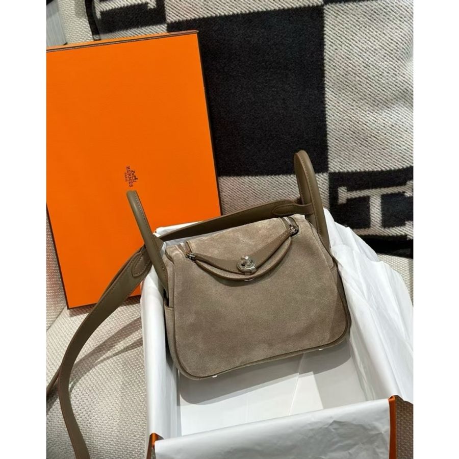 Brand New Hermes minilindy Doblis Suede Etoupe Stamp w-0