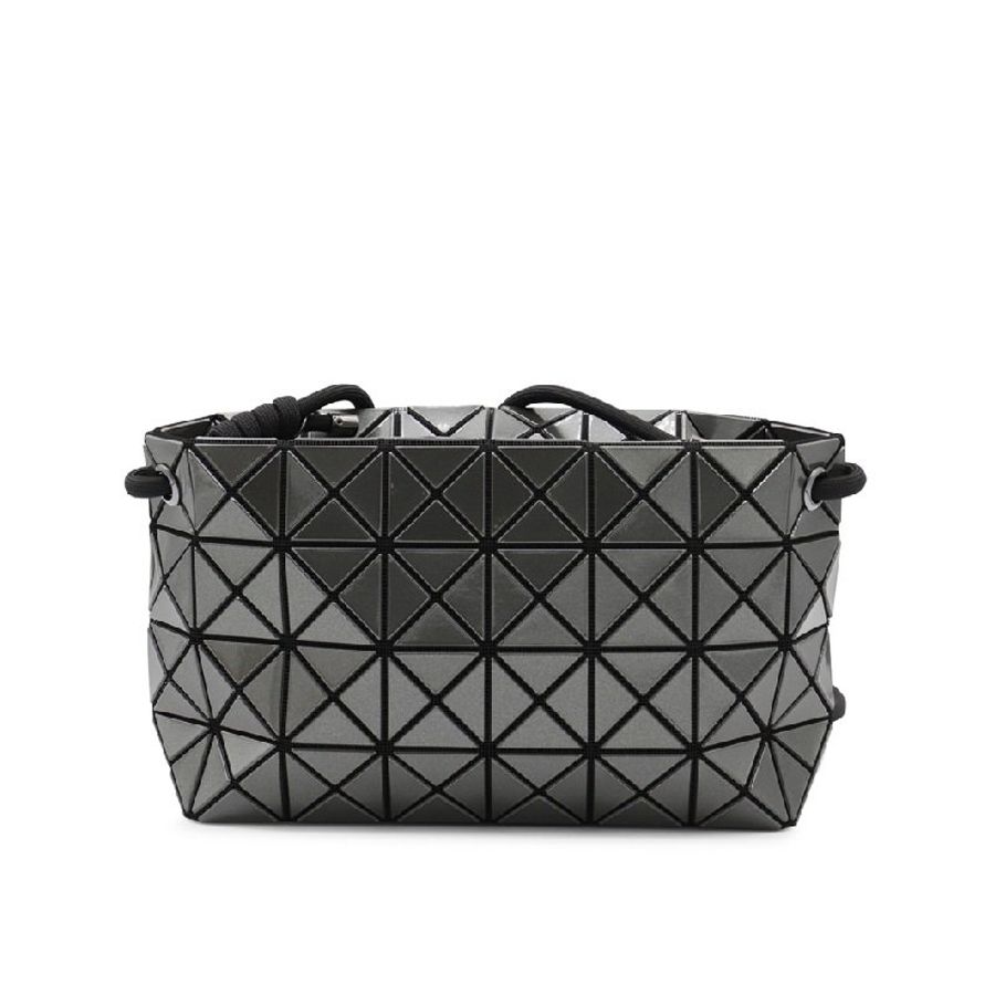🎁母親節特價🎁Bao Bao Issey Miyake Loop Metallic 銀灰色金屬光感豆腐斜背包-7
