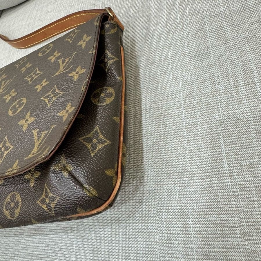 LV 老花橫版王菲包 腋下包 肩背包-11