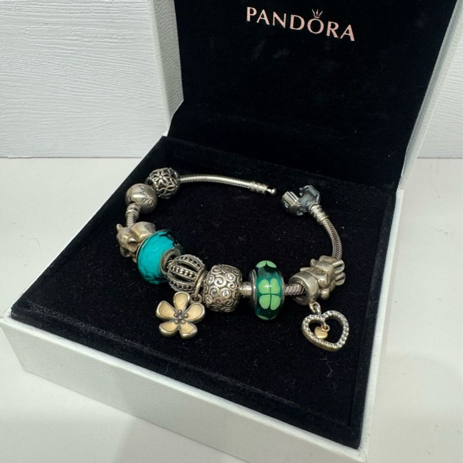 pandora 經典手環 8顆珠珠 專櫃購買手環約18公分 pm左右 二手商品-5