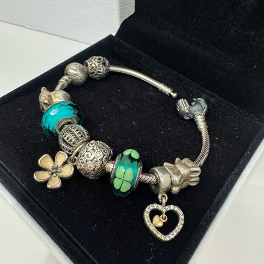 pandora 經典手環 8顆珠珠 專櫃購買手環約18公分 pm左右 二手商品-22