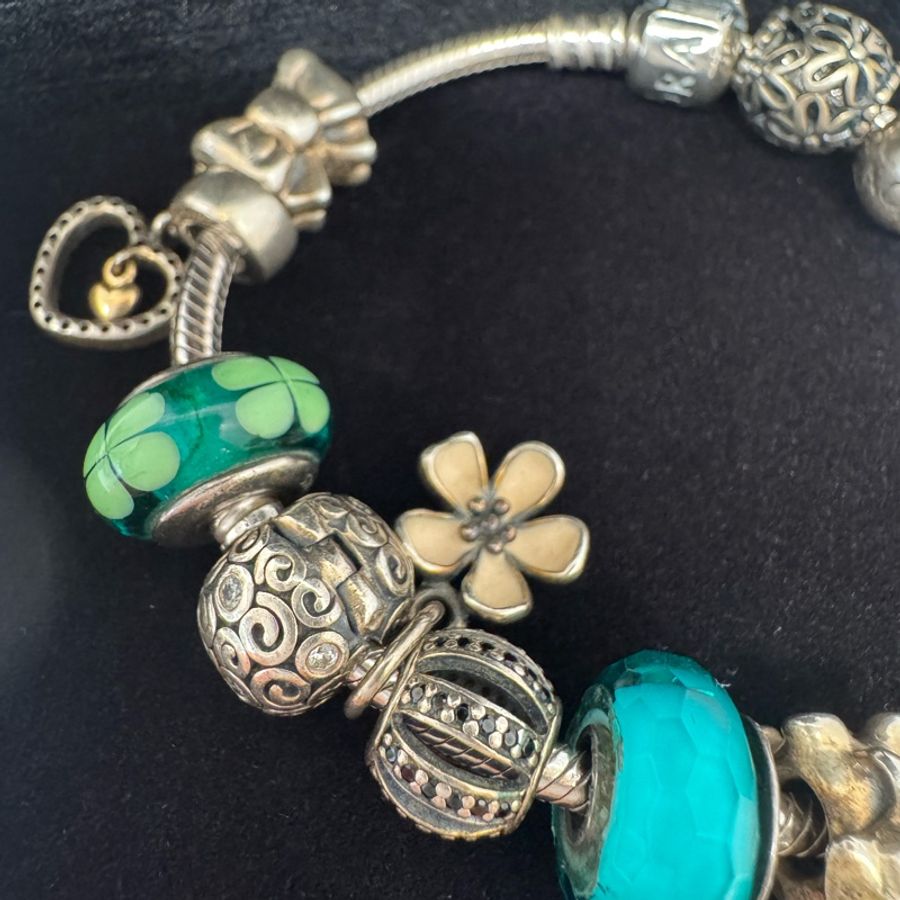 pandora 經典手環 8顆珠珠 專櫃購買手環約18公分 pm左右 二手商品-27