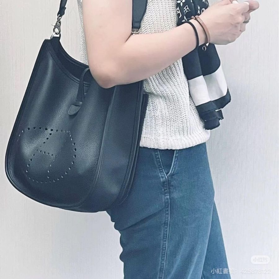 愛馬仕 Hermès  Evelyne 29 黑色銀釦  肩背/斜背-17