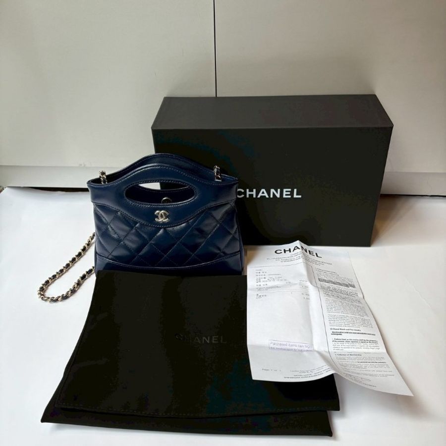 Chanel 淡金鍊藍皮迷你 31 包-3