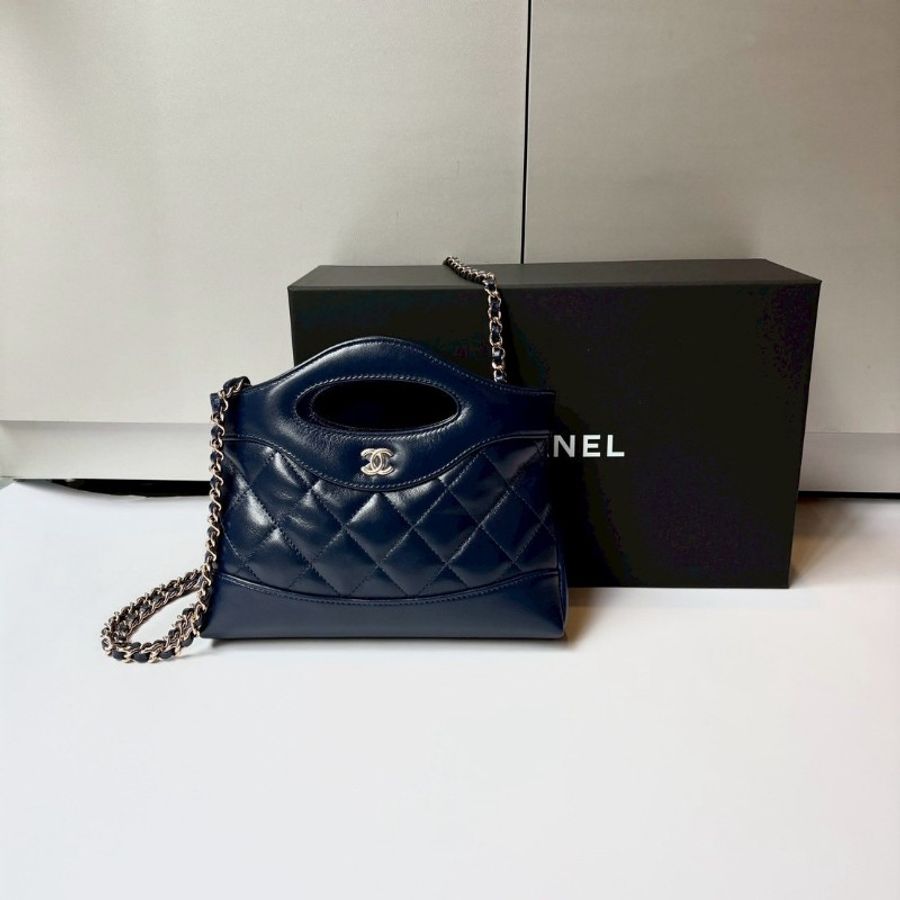 Chanel 淡金鍊藍皮迷你 31 包-4