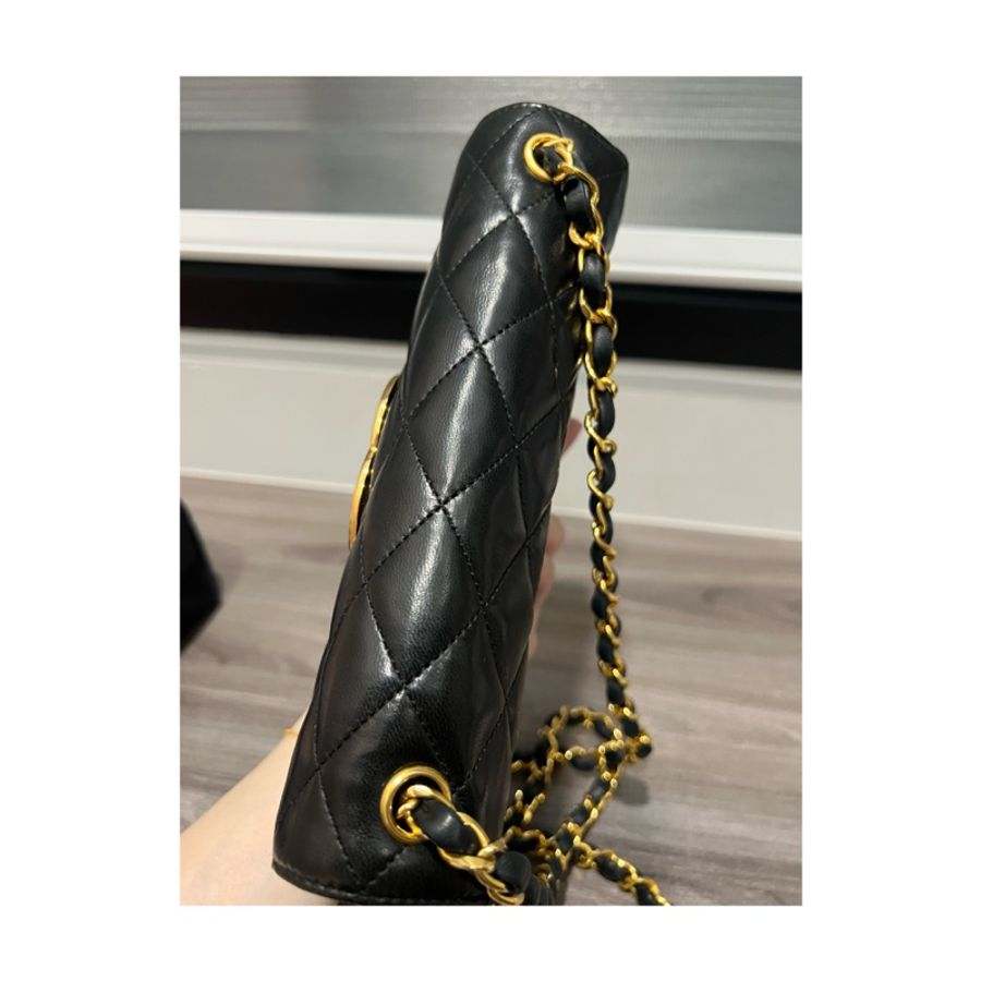 Chanel古董黑色大Logo信封包羊皮-5