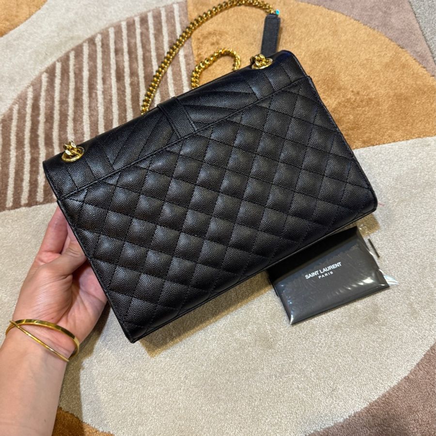 YSL ENVELOPE粒面絎縫皮革中型信封袋 600185BOW911000-10