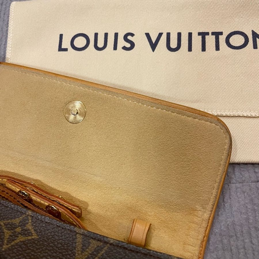 LV Louis Vuitton Monogram 信封翻蓋肩背包 斜背包 可當手拿包-11