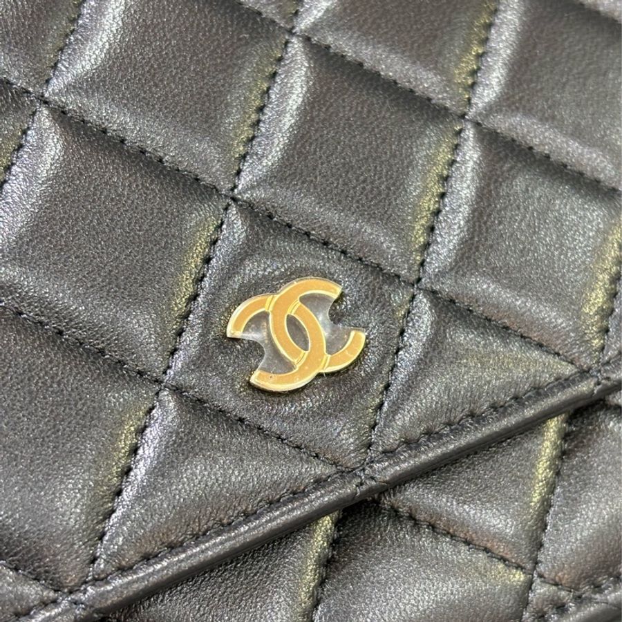 CHANEL AP0250 WOC 黑色羊皮 金鍊金釦 肩背包 斜背包 發財包 鏈子皮夾-8