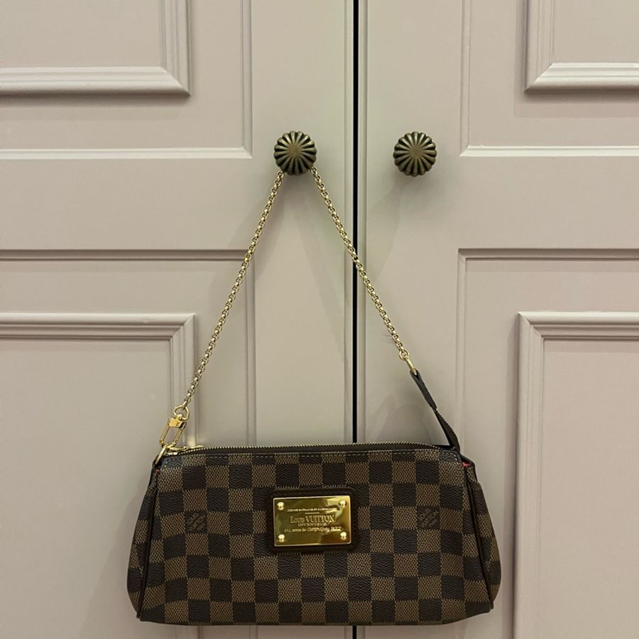 Louis Vuitton LV棋盤格小金牌鍊條肩背包-2