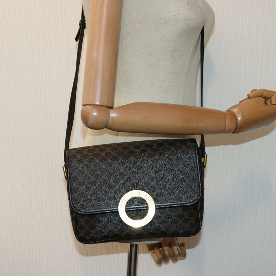 【日本直送】CELINE Macadam帆布肩背包 PVC皮革 黑色 正品 84935-21