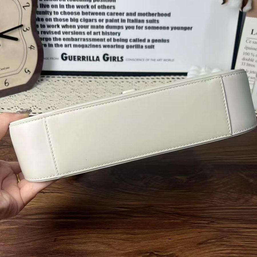 《完美·二手精品》Ysl hobo腋下包 白色-8