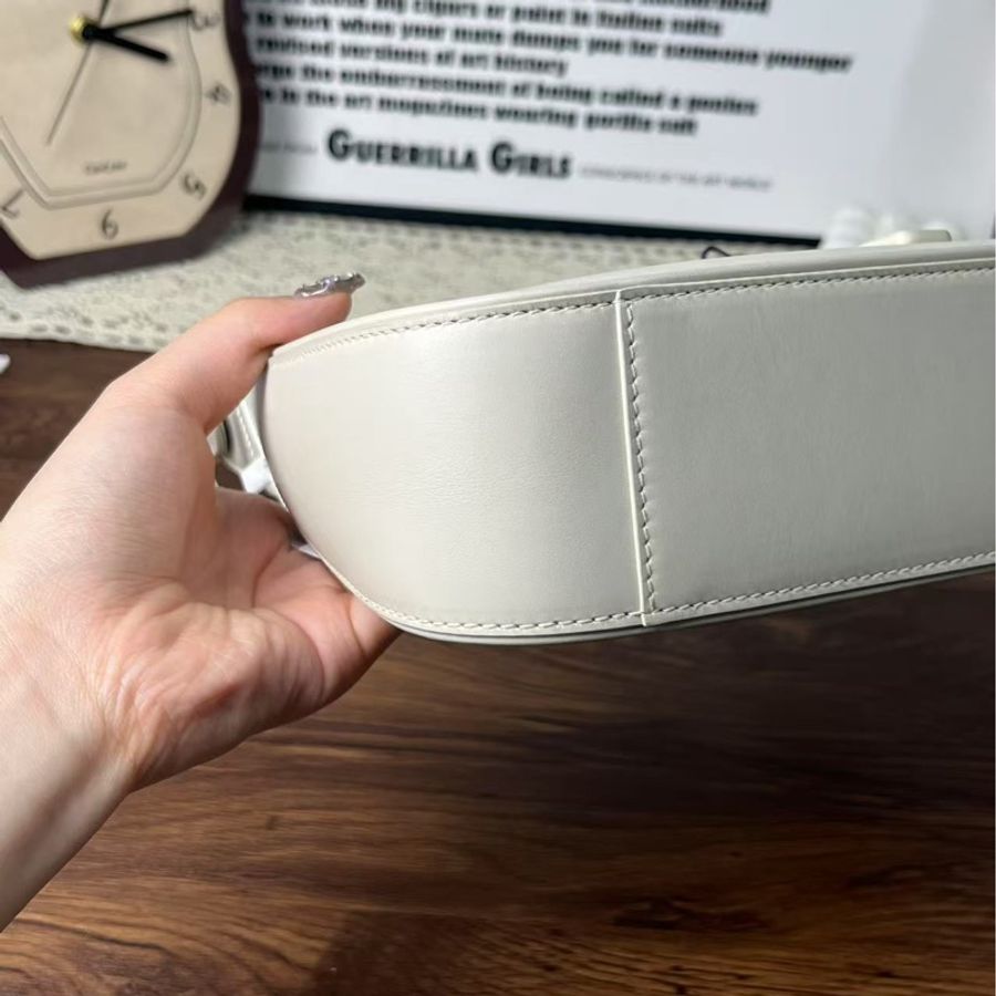 《完美·二手精品》Ysl hobo腋下包 白色-10