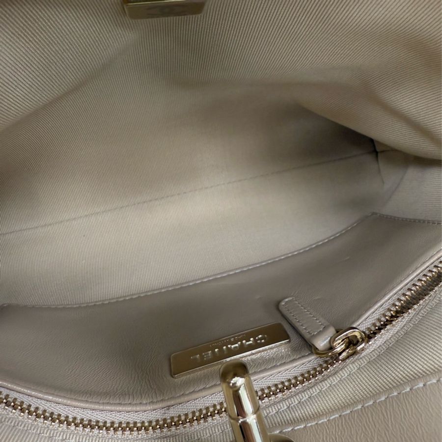 有票❤️全新未使用 Chanel 香奈兒 31bagmini-2