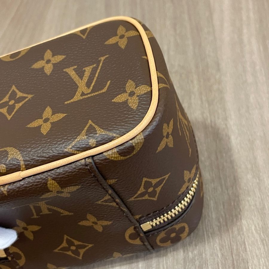 Louis Vuitton M44936經典老花Nice Nano化妝包洗漱袋-9