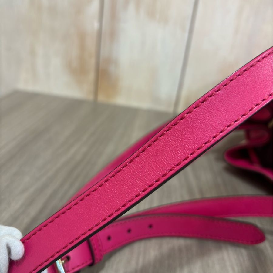 GUCCI 364229 金釦 桃紅 牛皮 壓紋 斜背包 肩背包 水桶包-14