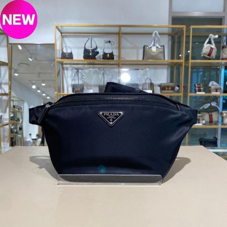 🛫早秋當季新品🛬Prada 2VL033 尼龍及 Saffiano 皮革腰包 黑色-0