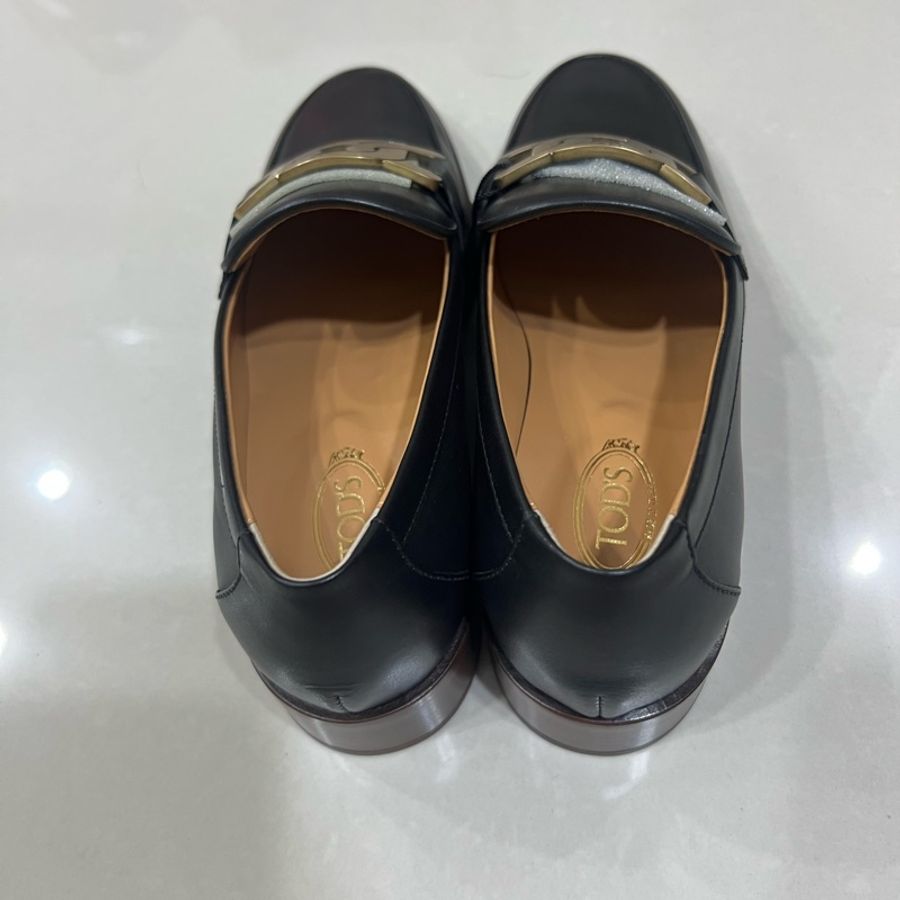 Tod’s黑色樂福鞋 Kate Loafer 金屬釦環37 1/2-11