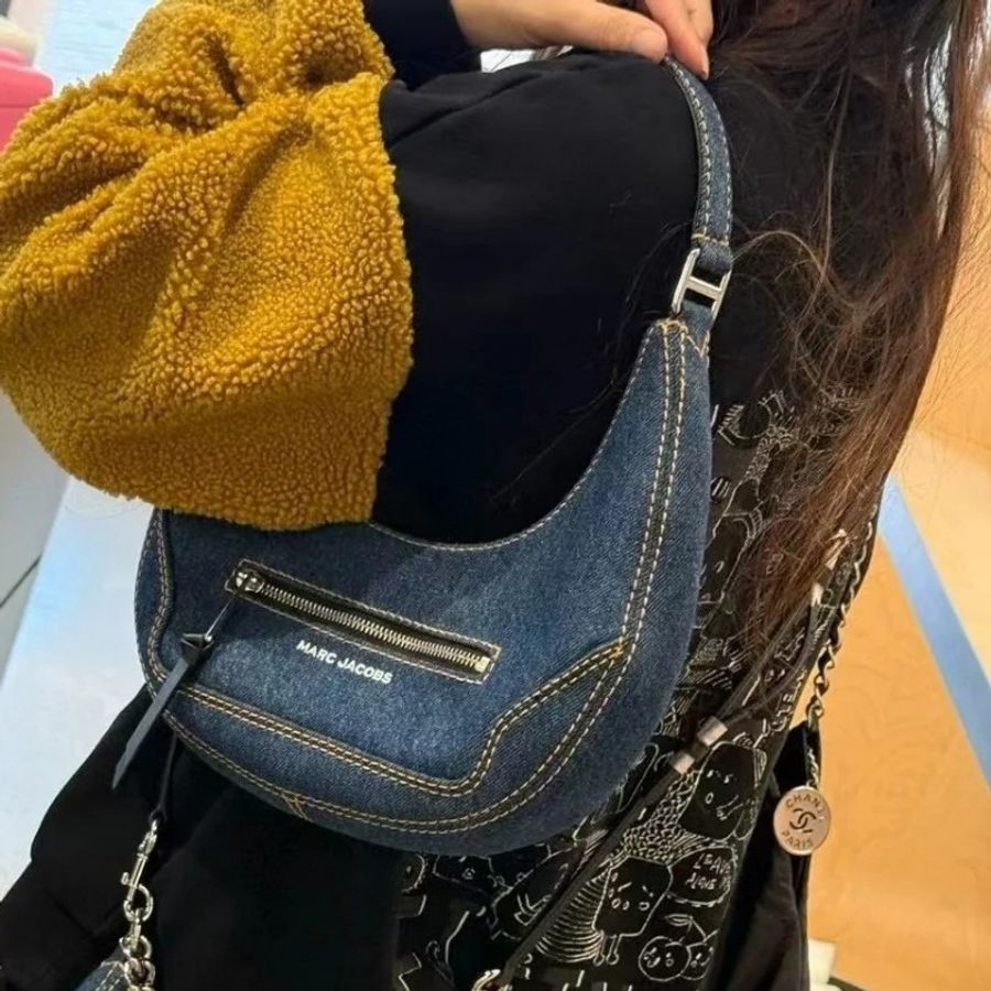 MJ Marc Jacobs 丹寧月牙肩背包 大號 全新(不可議)-5