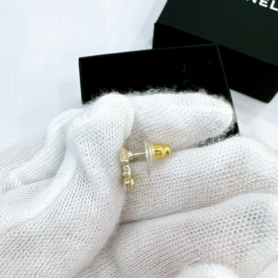 🧚🏻♀️莉亞精品♡Chanel 珍珠雙C耳針 全新-2