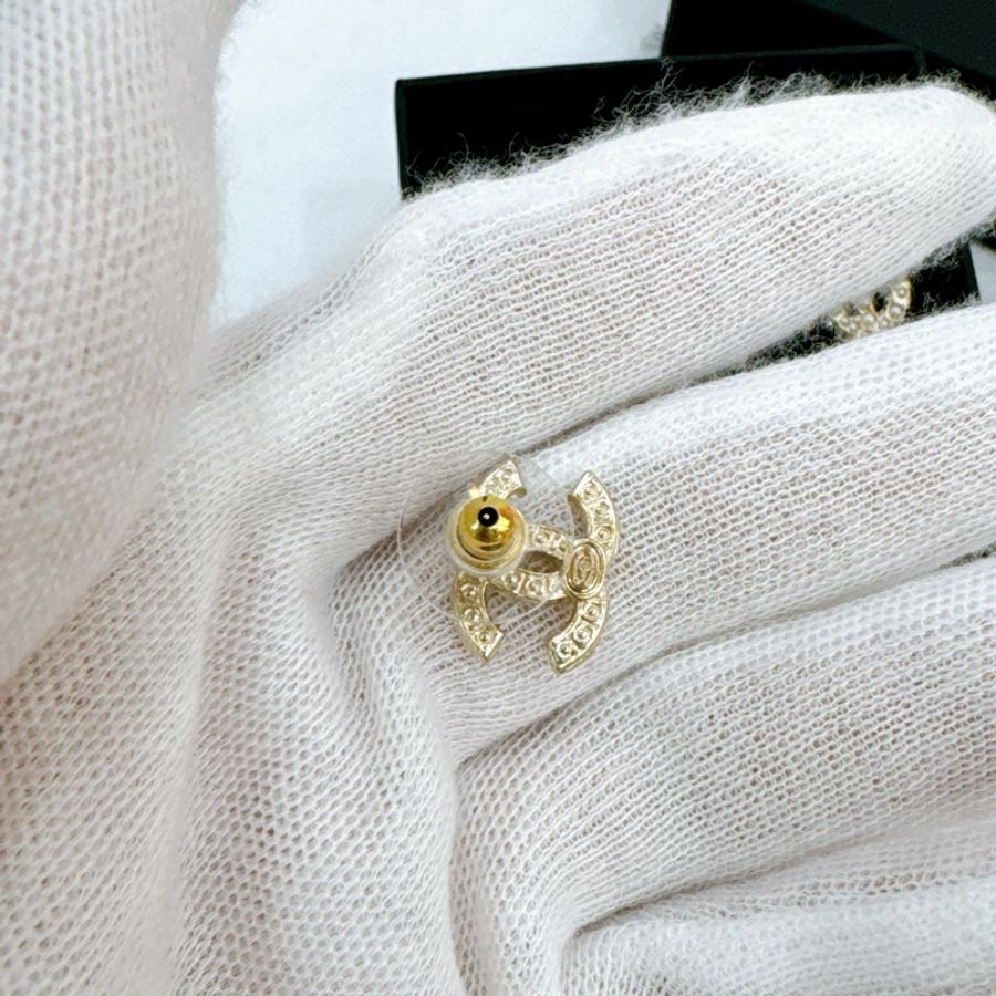 🧚🏻♀️莉亞精品♡Chanel 珍珠雙C耳針 全新-3