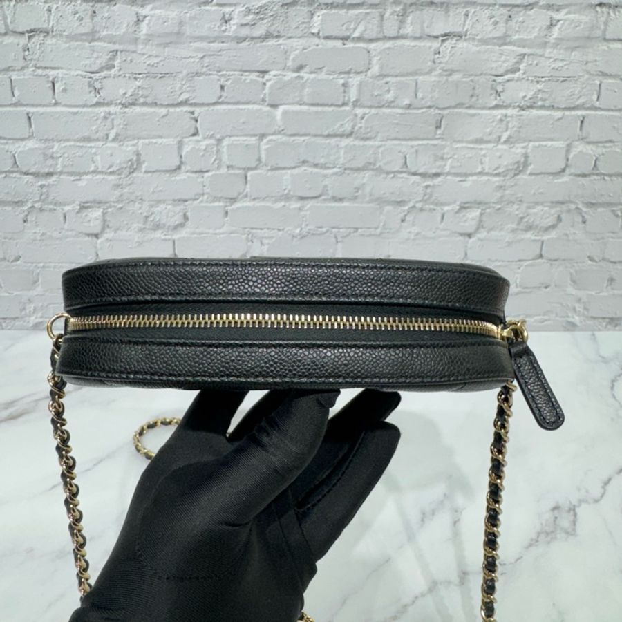 JK國際二手精品✨#CHANEL 24S荔枝牛皮相機包 黑淡金 芯片款 🈶購證-8