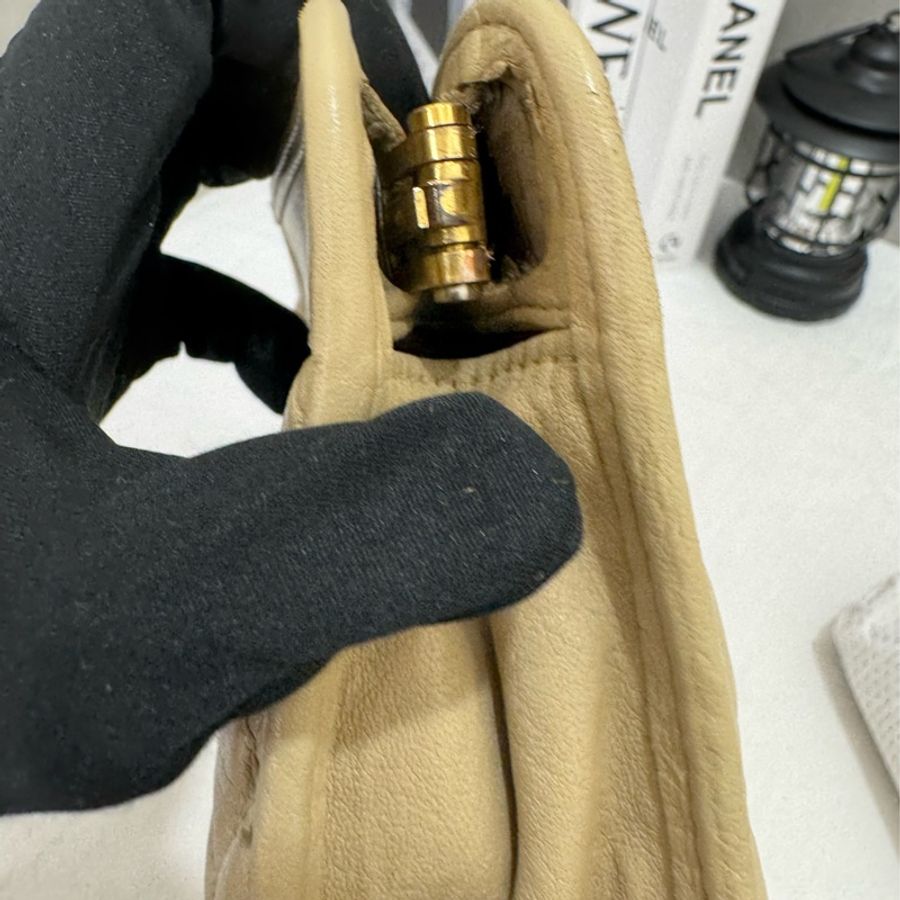 Chanel vintage 手拿包-10