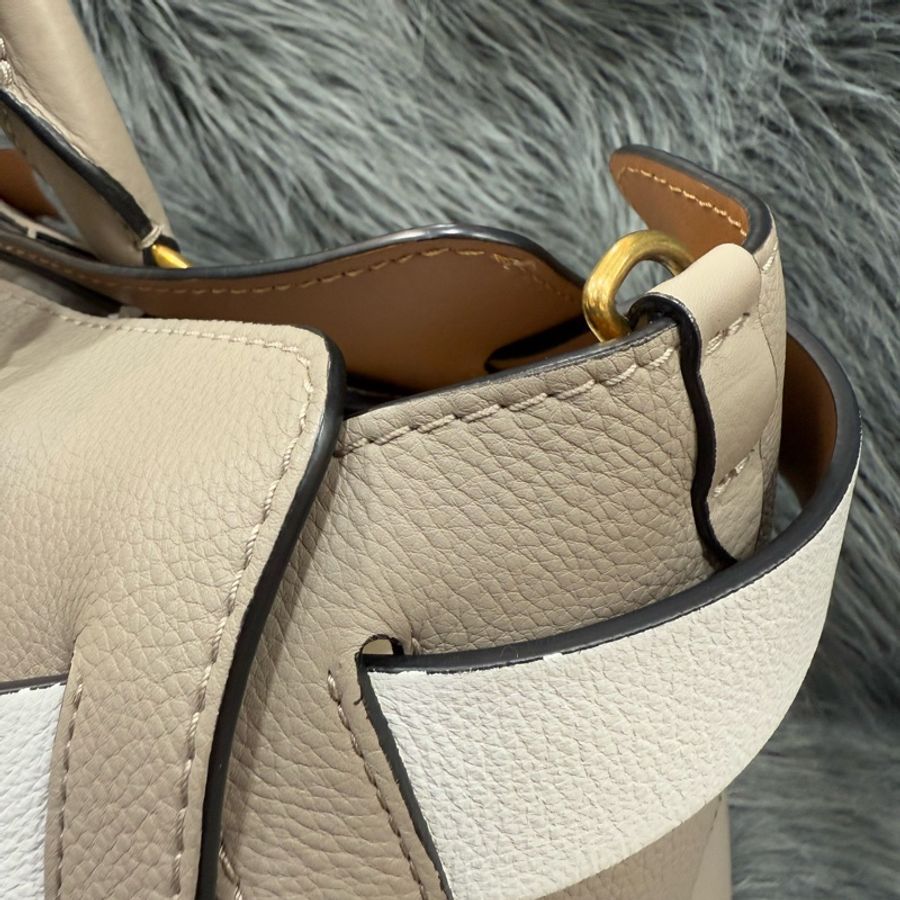 BURBERRY Belt Bag Gray White 4076727 肩背包 側背包 斜背包-9