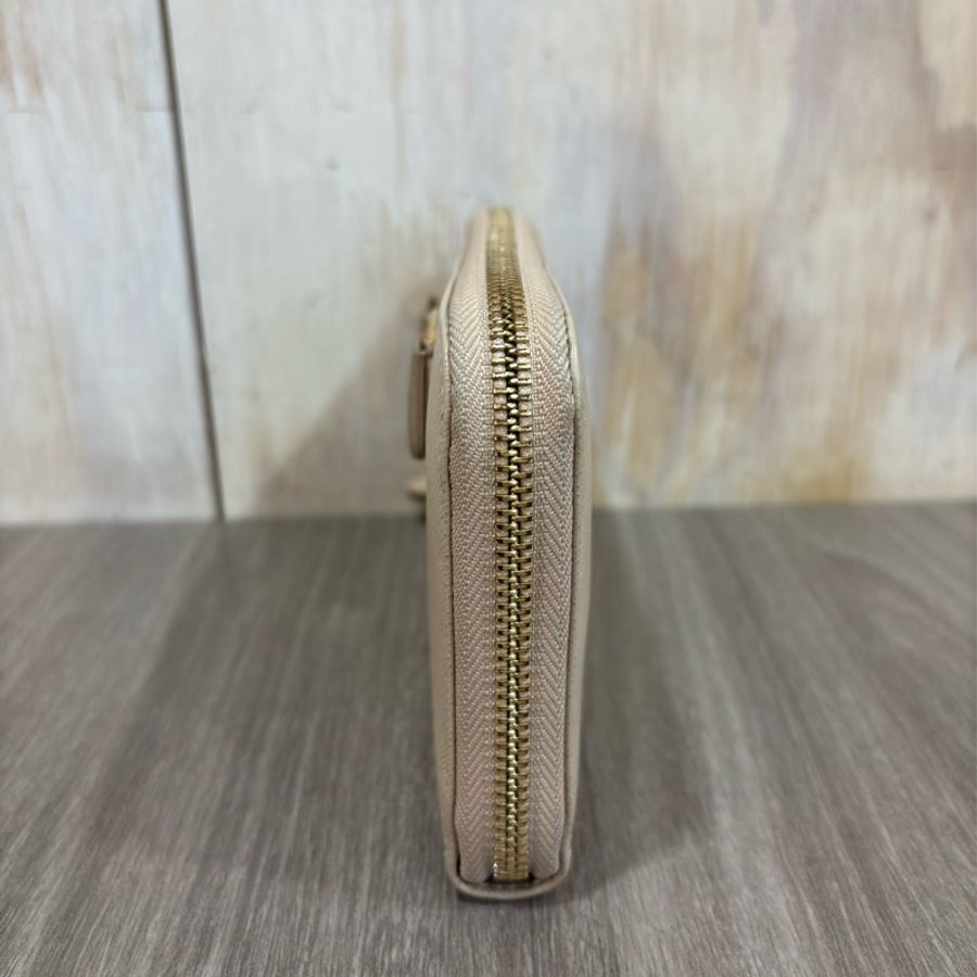 Salvatore Ferragamo 粉膚色 全皮 蝴蝶結 拉鍊 零錢 發財 長夾 皮夾 錢包-2