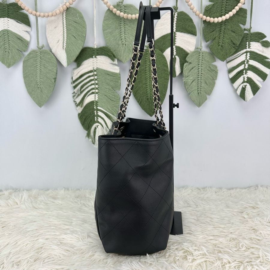 CHANEL 黑金真皮菱格子母沙灘包 Tote Bag 全套有單-3