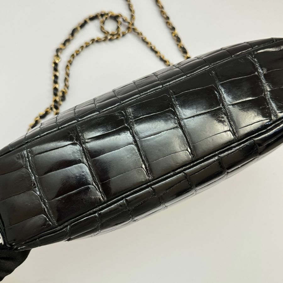 （稀世珍寶 真鱷魚皮🐊） Chanel 真鱷魚皮 黑金 相機包-16