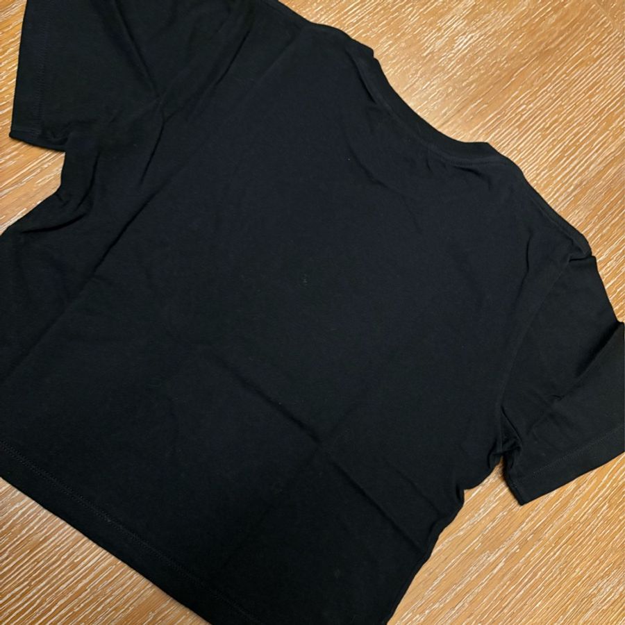 YSL 黑色Logo短版上衣-2
