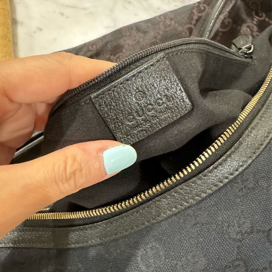 GUCCI 古馳 經典老花肩背包-17